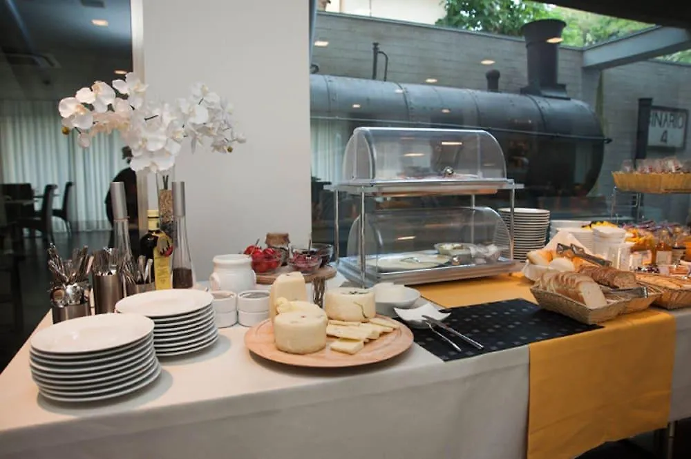 Ferrohotel Modica 4*,