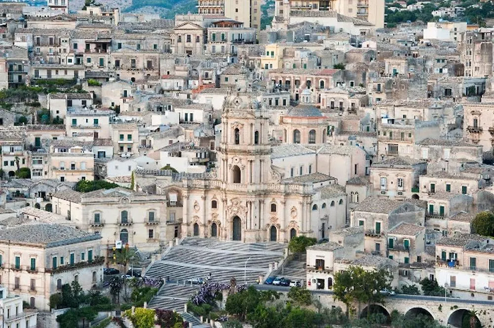 Ferrohotel Modica